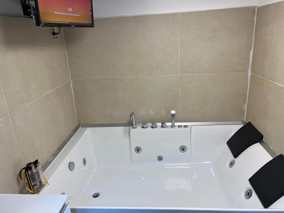 Petite Suite 那不勒斯 外观 照片